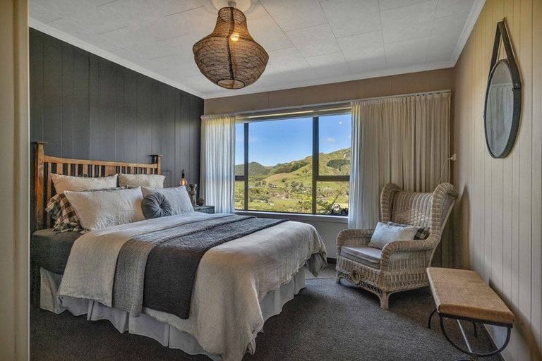 Photo of property in 69 North Street, Mokau, 4376