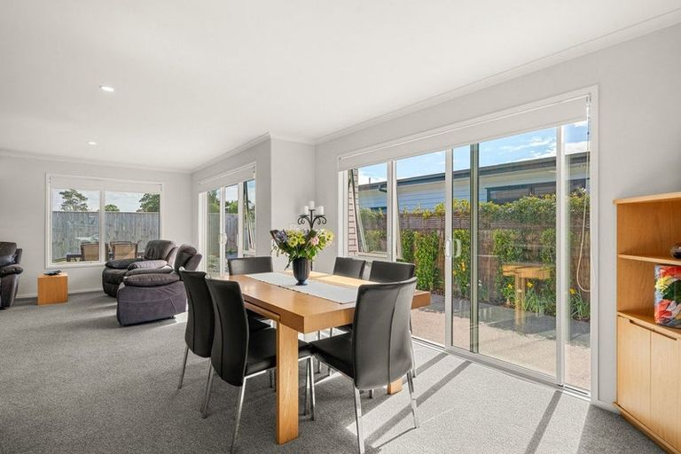 Photo of property in 12 Kotare Drive, Coastlands, Whakatane, 3120