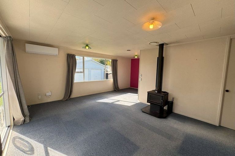 Photo of property in 6 Pain Street, Bulls, 4818