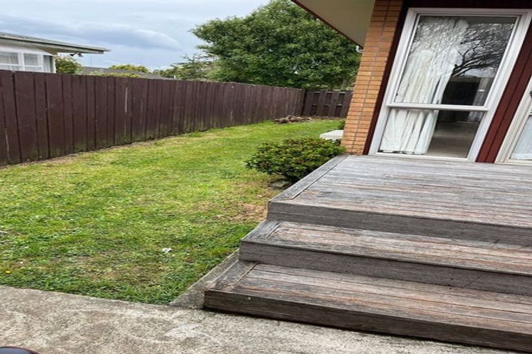 Photo of property in 39a Butley Drive, Farm Cove, Auckland, 2012