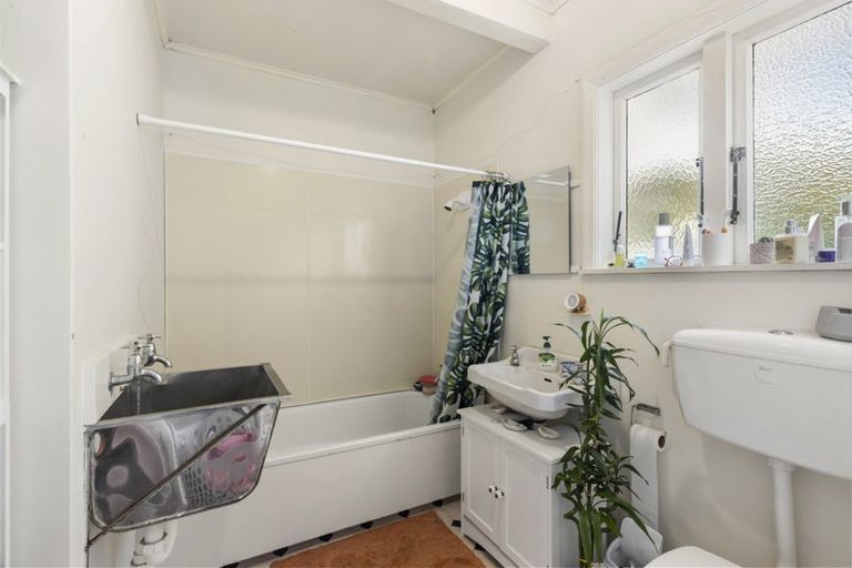 Photo of property in 122 Te Anau Road, Hataitai, Wellington, 6021
