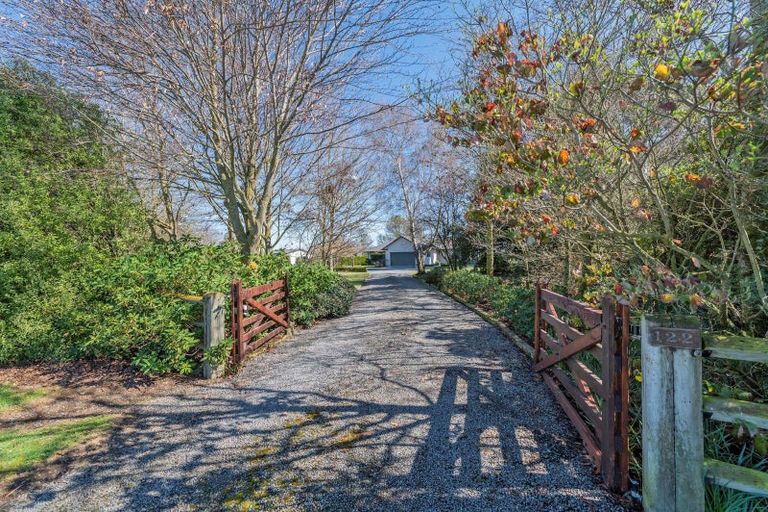 Photo of property in 122 East Street, Rotherham, 7379