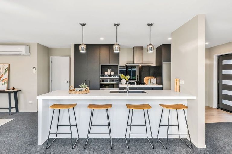 Photo of property in 31 Longcot Drive, Rolleston, 7615