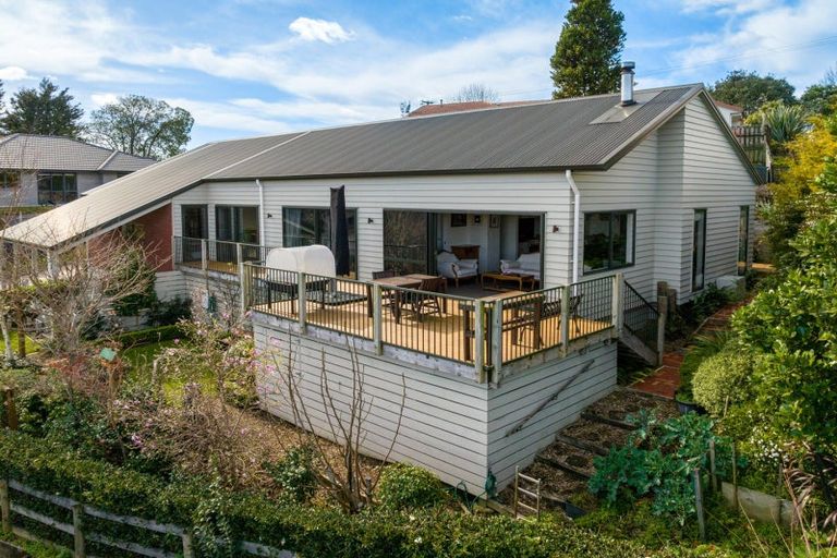 Photo of property in 96a Waikite Road, Welcome Bay, Tauranga, 3175