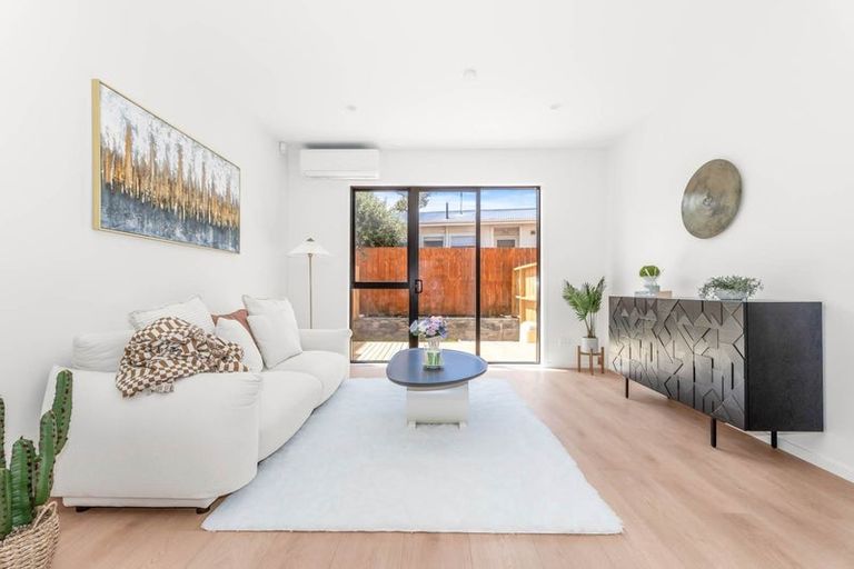 Photo of property in 5/15 Normandy Place, Henderson, Auckland, 0610