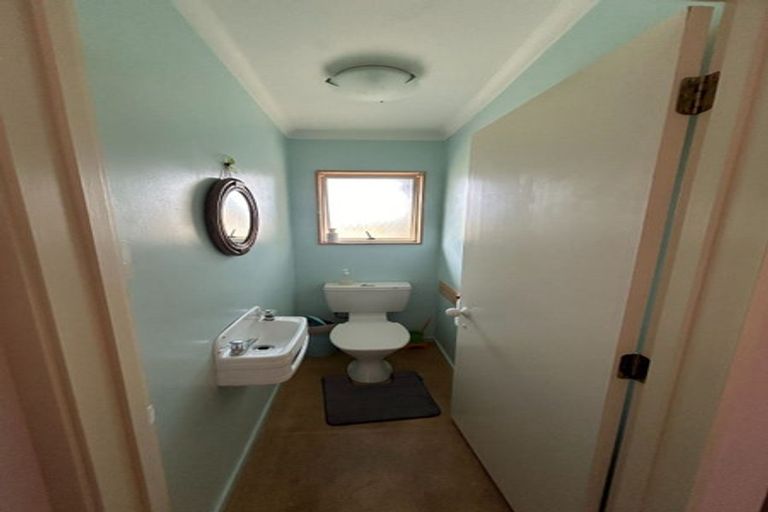 Photo of property in 40 Capell Avenue, Lake Hawea, 9382