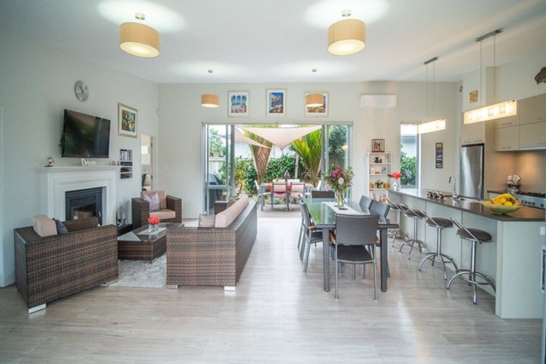 Photo of property in 13 Kedge Drive, Mangawhai, 0505