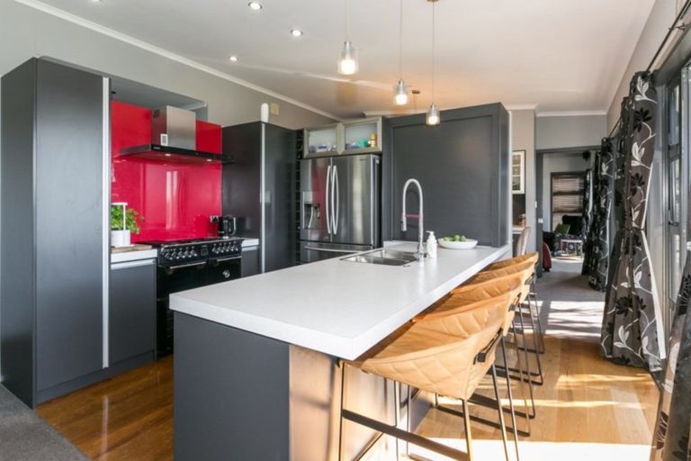 Photo of property in 8 Meissner Road, Havelock North, 4130