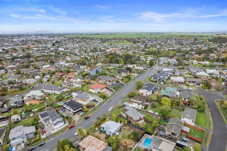 Photo of property in 122 Aberdeen Drive, Dinsdale, Hamilton, 3204