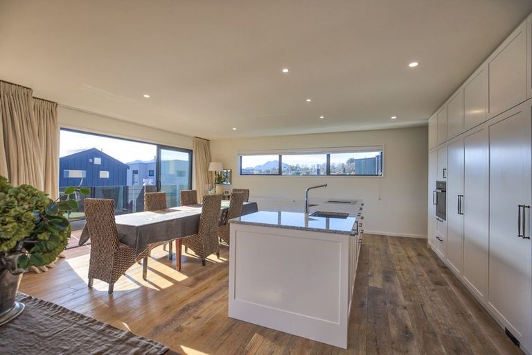 Photo of property in 6 Primary Lane, Wanaka, 9305