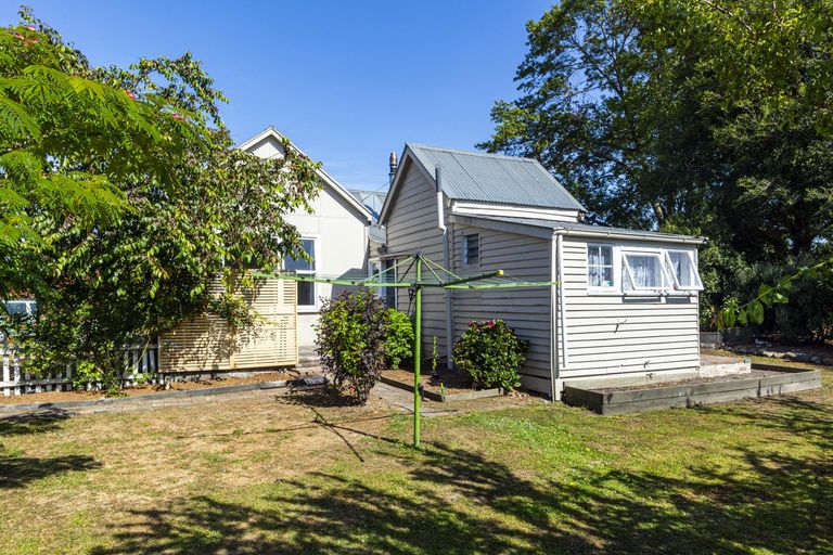 Photo of property in 209 Talbot Street, Geraldine, 7930