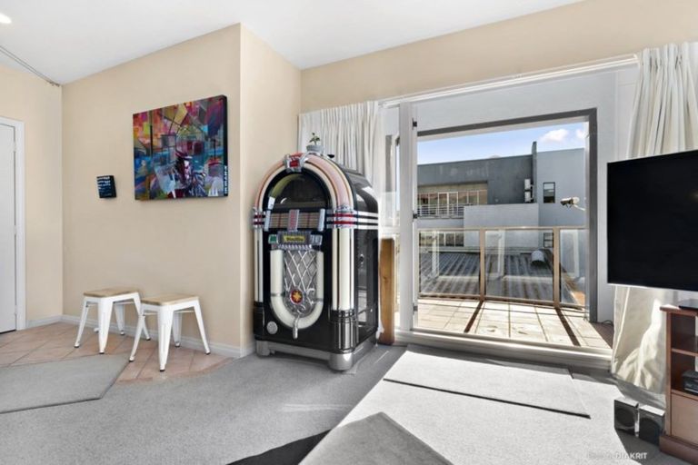 Photo of property in Apparel House, 5/215 Victoria Street, Te Aro, Wellington, 6011