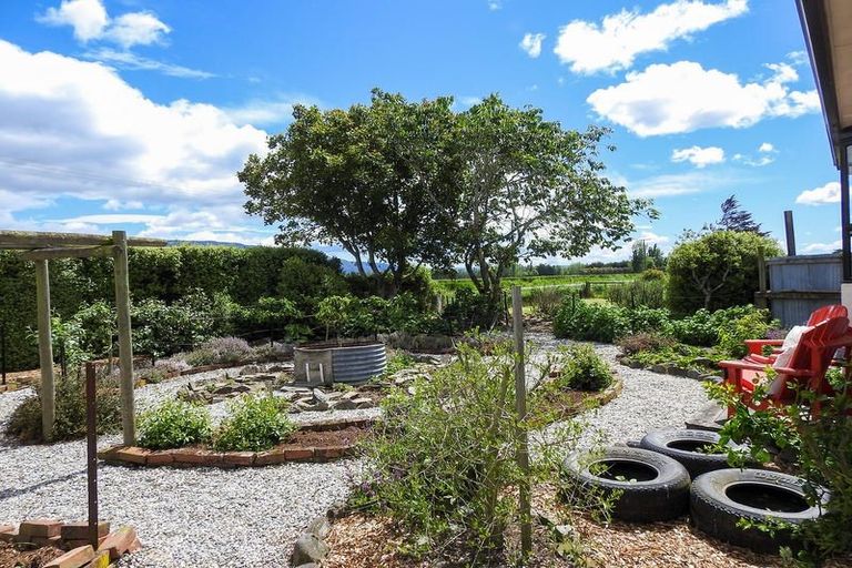 Photo of property in 1275 Centre Road, Henley, Outram, 9073