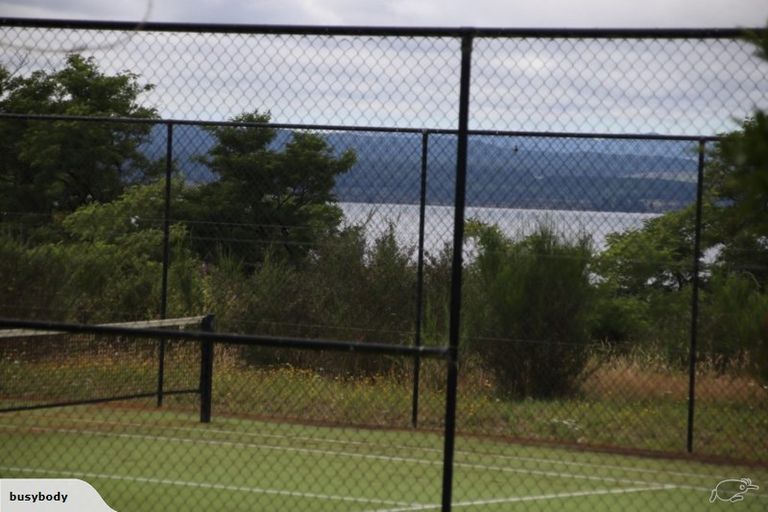 Photo of property in 8 Parawera Drive, Acacia Bay, Taupo, 3330