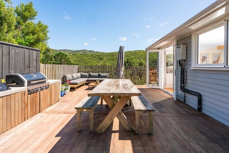 Photo of property in 11 Vancouver Street, Kingston, Wellington, 6021