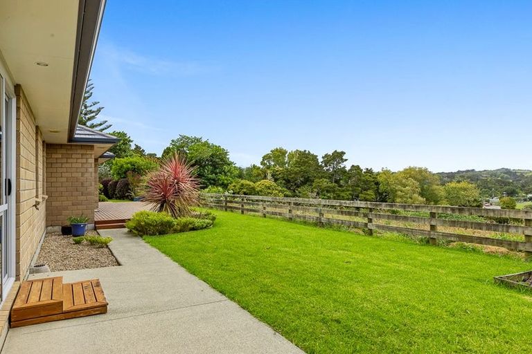 Photo of property in 11 Belvedere Place, Warkworth, 0910