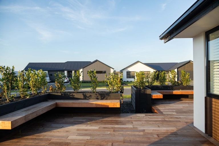 Photo of property in 15 Gisele Crescent, Halswell, Christchurch, 8025