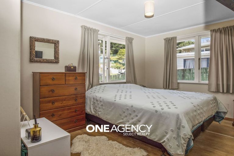 Photo of property in 151 Sievers Grove, Cannons Creek, Porirua, 5024