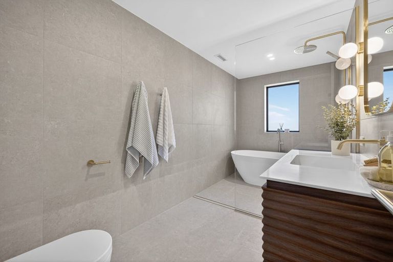 Photo of property in 69 Longhurst Terrace, Cashmere, Christchurch, 8022