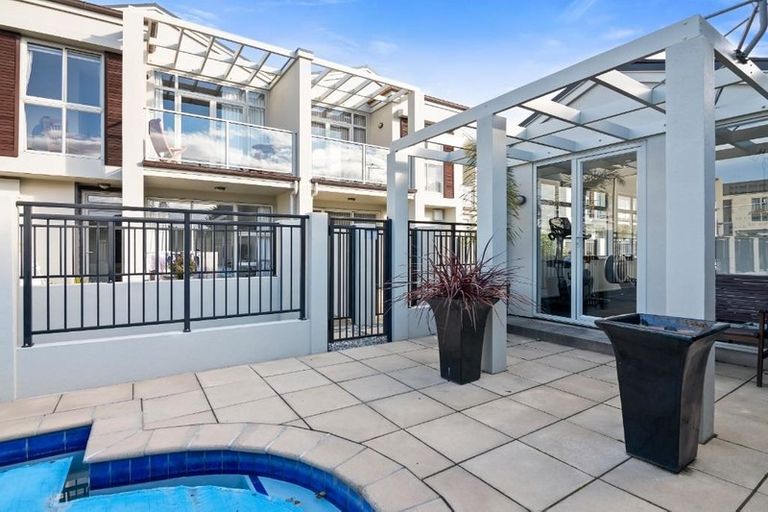 Photo of property in 12/39 Trafalgar Street, The Wood, Nelson, 7010