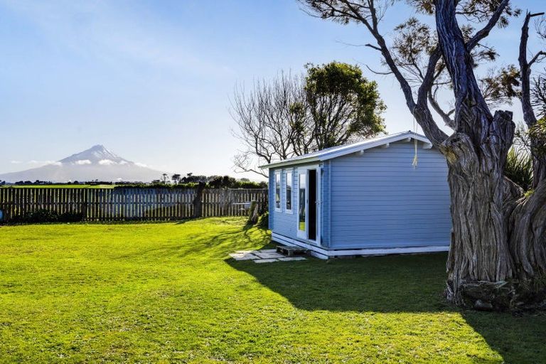 Photo of property in 14 Barclay Road, Okaiawa, Hawera, 4671