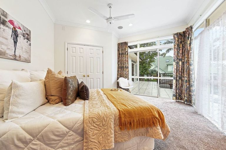 Photo of property in 56 Manor Park, Sunnyhills, Auckland, 2010