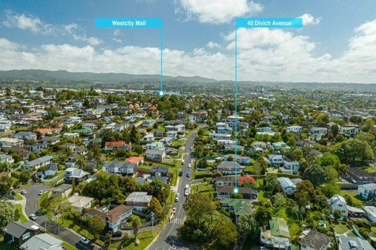 Photo of property in 40 Divich Avenue, Te Atatu South, Auckland, 0610