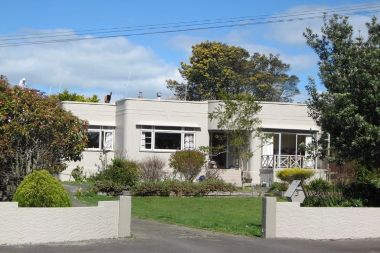 Photo of property in 3 Harris Street, Marton, 4710