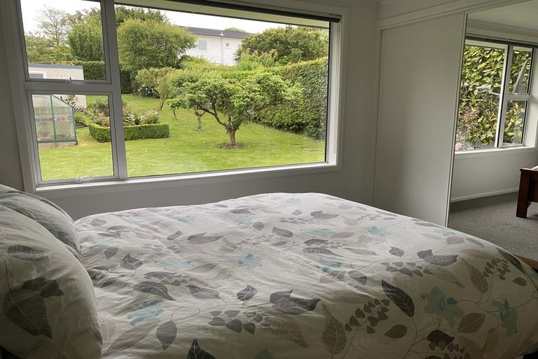 Photo of property in 2 Stuart Street, Holmes Hill, Oamaru, 9401