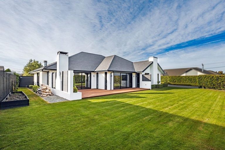 Photo of property in 2 Mcmullan Place, Oamaru North, Oamaru, 9400