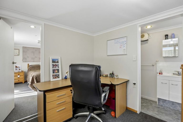 Photo of property in 73 Wakari Road, Halfway Bush, Dunedin, 9010