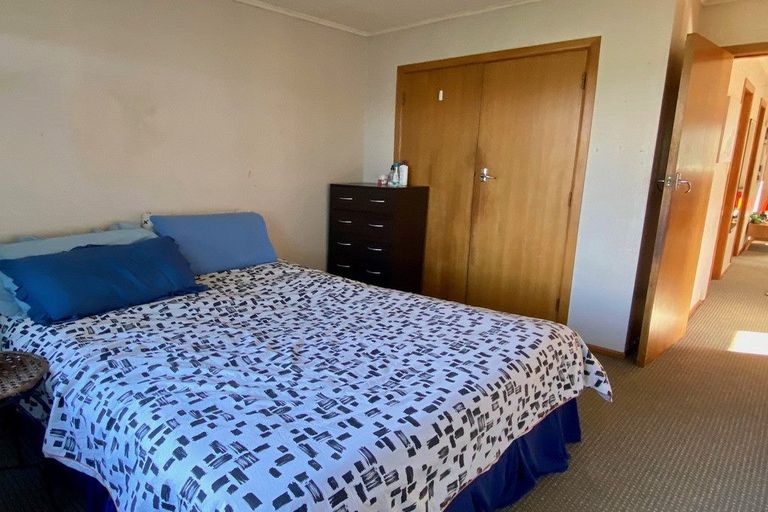 Photo of property in 1/24 Hori Street, Vogeltown, New Plymouth, 4310