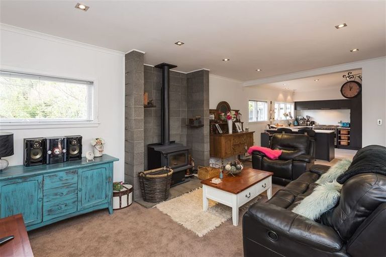 Photo of property in 23a Cashmere Road, Cashmere, Christchurch, 8022