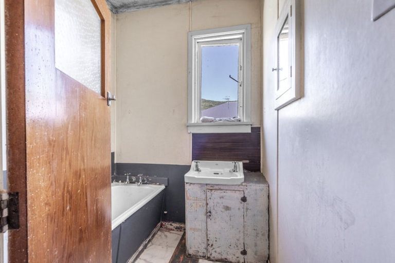 Photo of property in 19 Flagstaff Road, Bluff, 9814