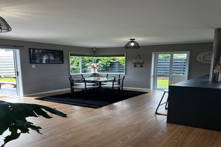 Photo of property in 6 Hampton Place, Springvale, Whanganui, 4501