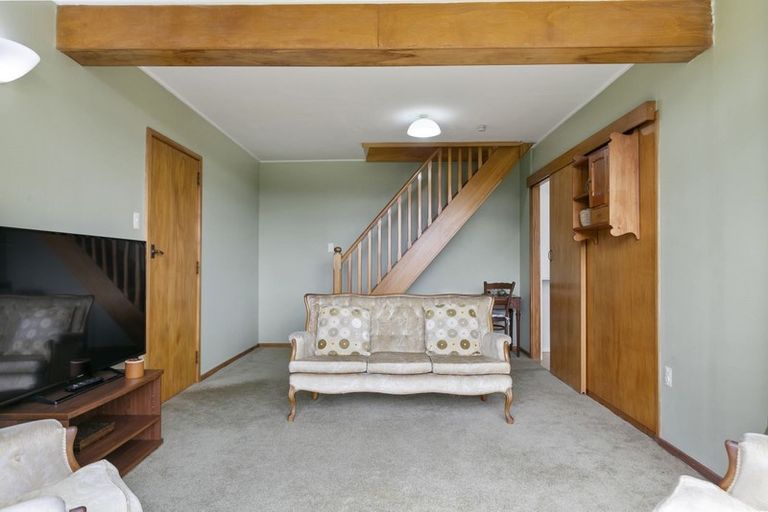 Photo of property in 18 Hauraki Street, Karori, Wellington, 6012