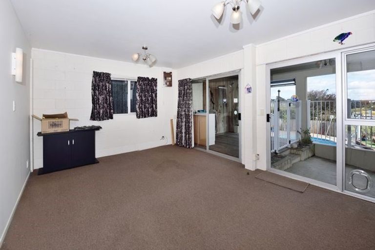 Photo of property in 3 Moera Place, Stanmore Bay, Whangaparaoa, 0932