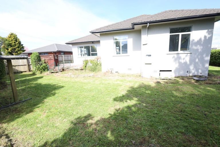 Photo of property in 14 Monokia Street, Fairy Springs, Rotorua, 3015