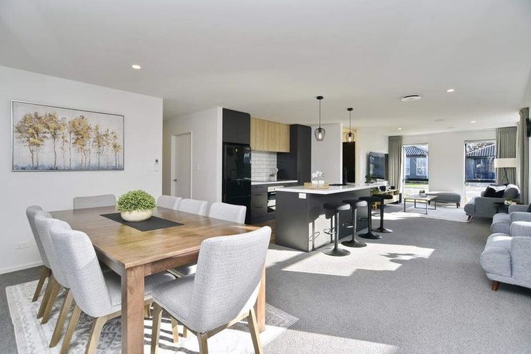 Photo of property in 4 Croydon Street, Woodend, 7610