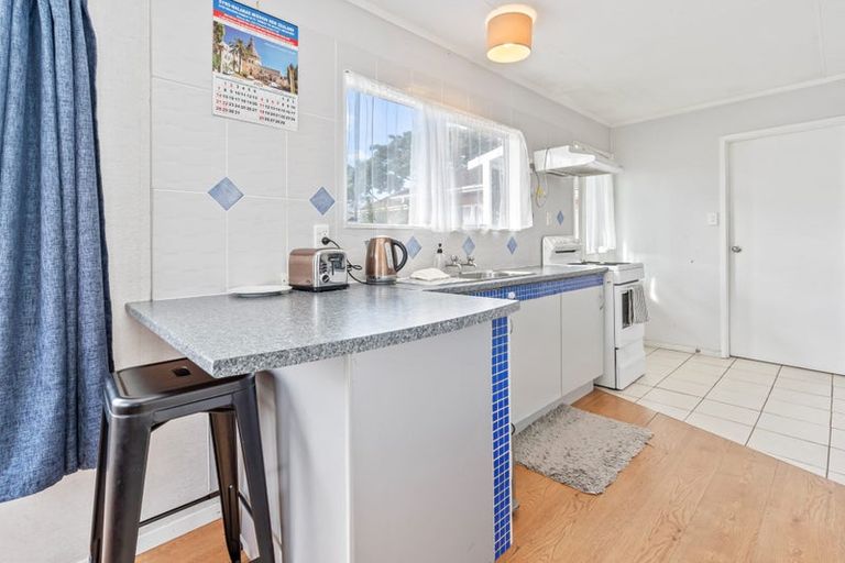 Photo of property in 2/36 Powhiri Avenue, Kensington, Whangarei, 0112