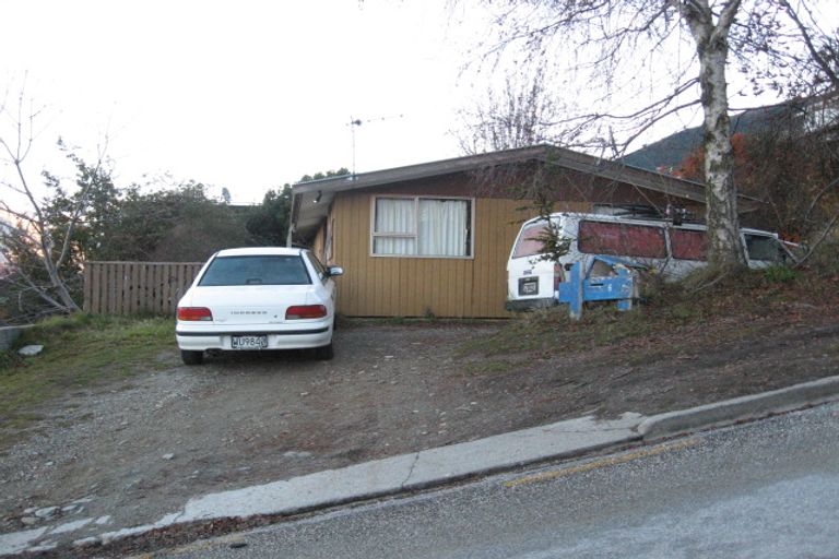 Photo of property in 6 Glasgow Street, Queenstown, 9300
