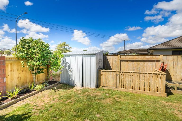 Photo of property in 6 Angelina Way, Kelvin Grove, Palmerston North, 4414