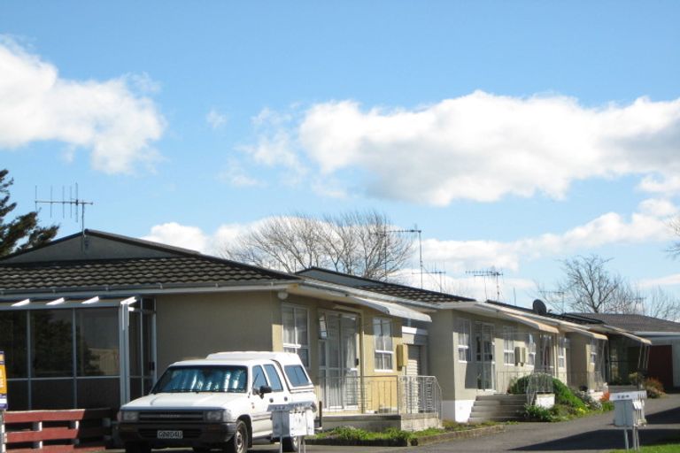 Photo of property in 9/142 Main Rd Clive, Clive, 4102