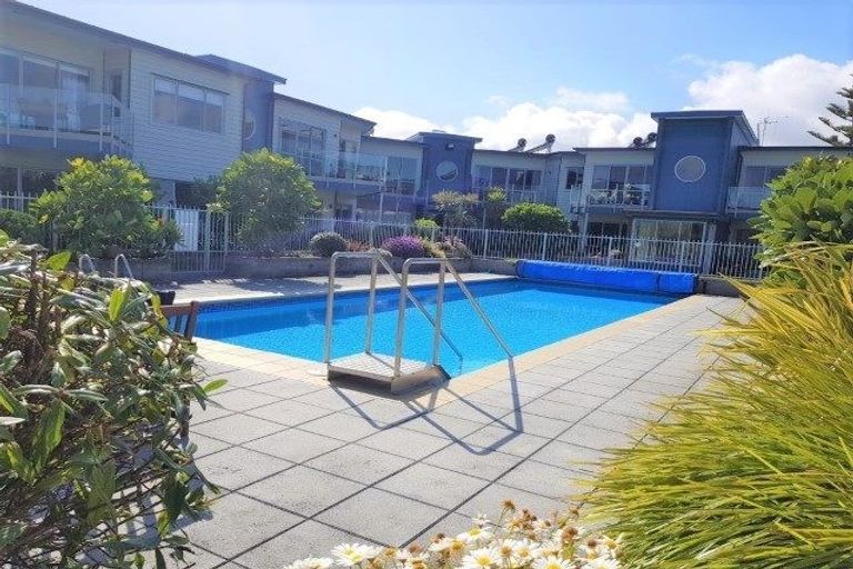 Photo of property in 18/4u Seaview Road, Paraparaumu Beach, Paraparaumu, 5032