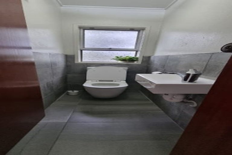 Photo of property in 709 Ballantyne Street, Frimley, Hastings, 4120