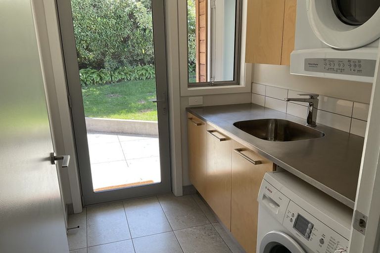 Photo of property in 92 Cressy Terrace, Lyttelton, 8082