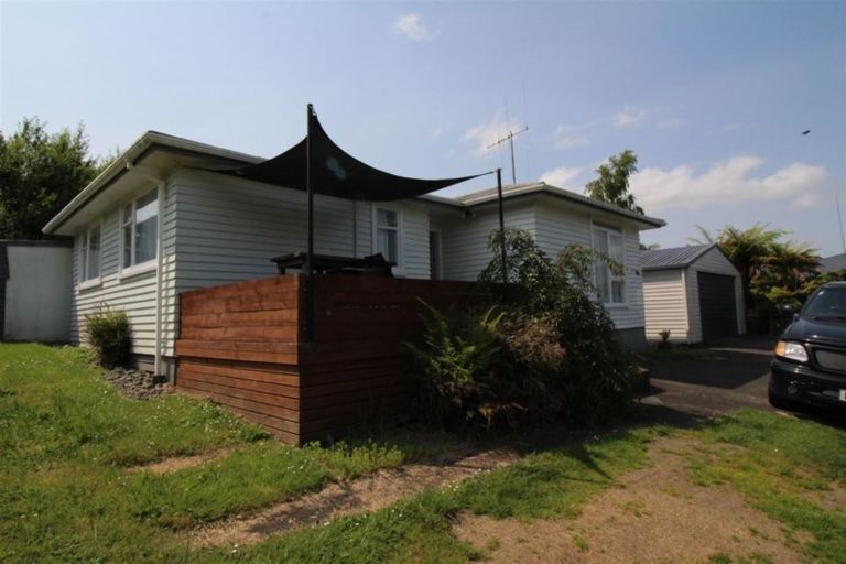 Photo of property in 10 Reid Drive, Putaruru, 3411