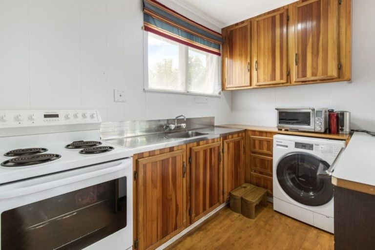 Photo of property in 4 Viola Place, Papakura, 2110