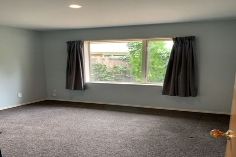 Photo of property in 139 Blighs Road, Strowan, Christchurch, 8052