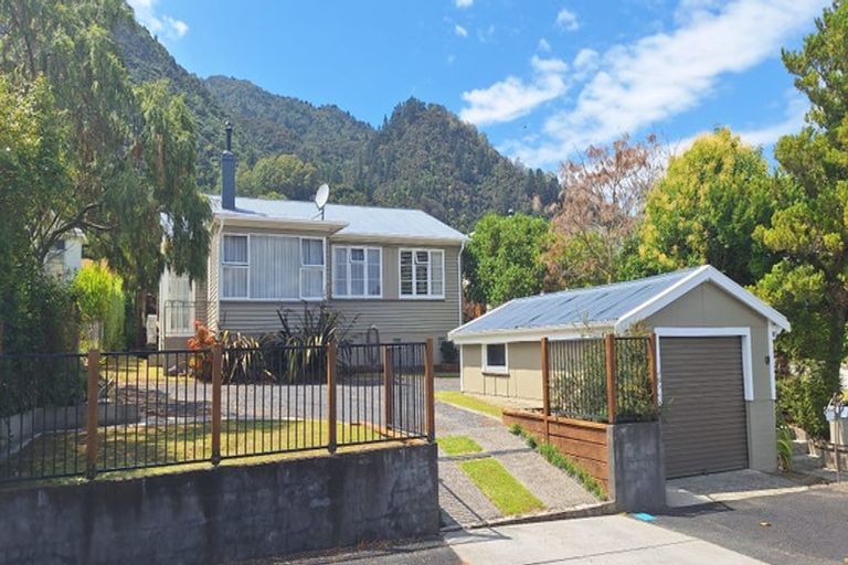 Photo of property in 31 Gilchrist Street, Te Aroha, 3320